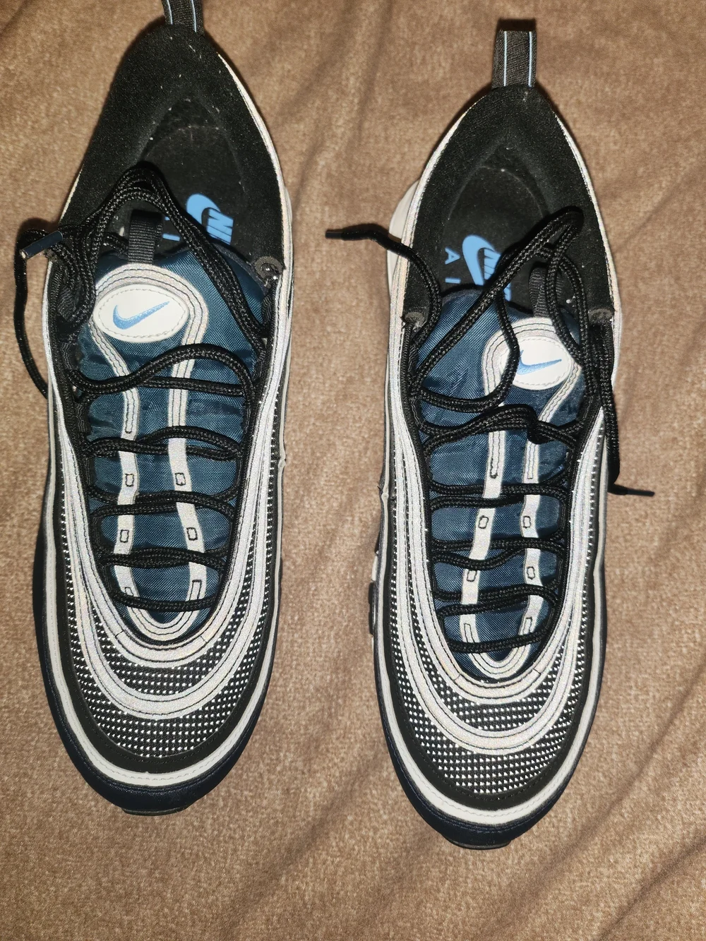 Nike classic air